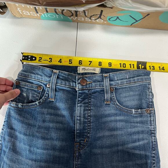 Madewell 10" High-Rise Skinny Jeans: Drop Step-Hem Edition J9400 - Picture 9 of 11